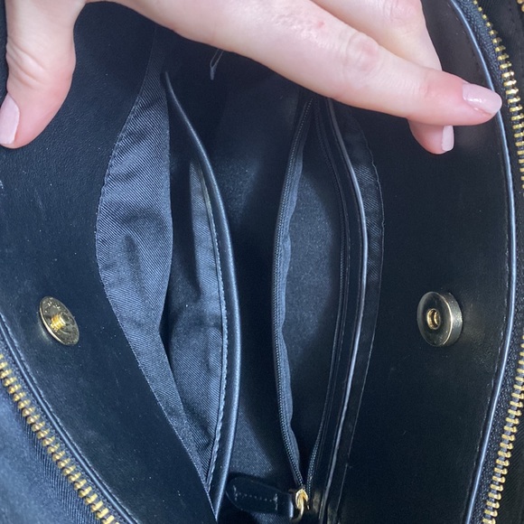 Nine West Crossbody with Three Compartments Black - Picture 6 of 8